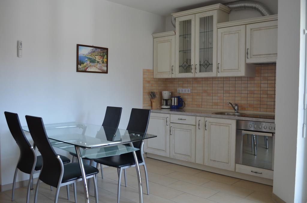 Apartments Buljan Башка Номер фото