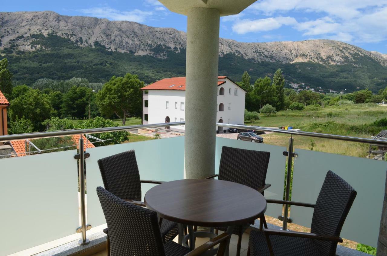 Apartments Buljan Башка Екстер'єр фото